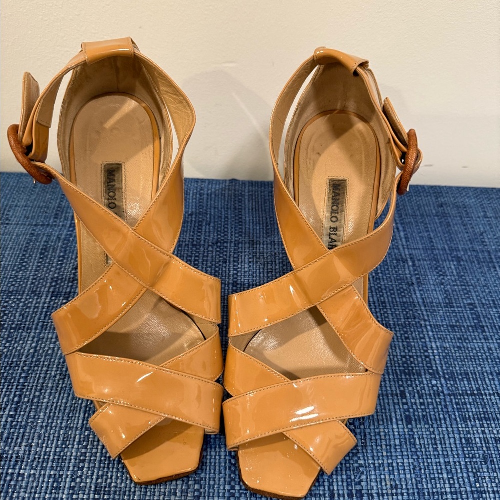 Manolo Blahnik Camel Patent Heels